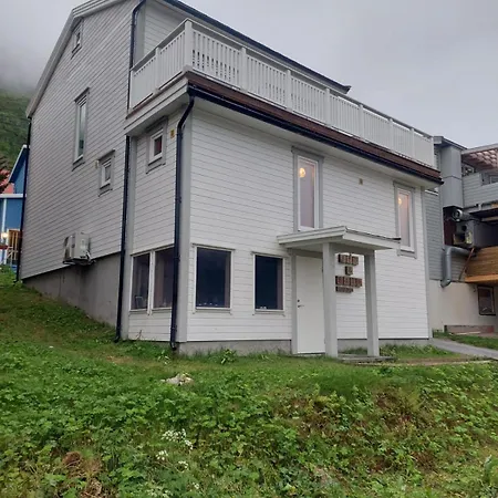 Aurora Feriehus Senja
